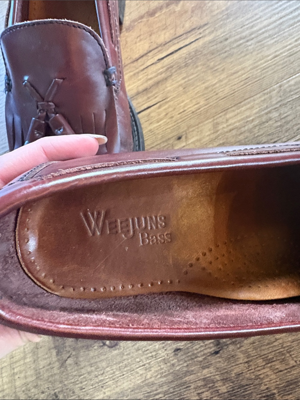 G.H. Bass  Weejuns Marietta II Women’s  Tassel Loafers in Burgandy Oxblood - Picture 4 of 6